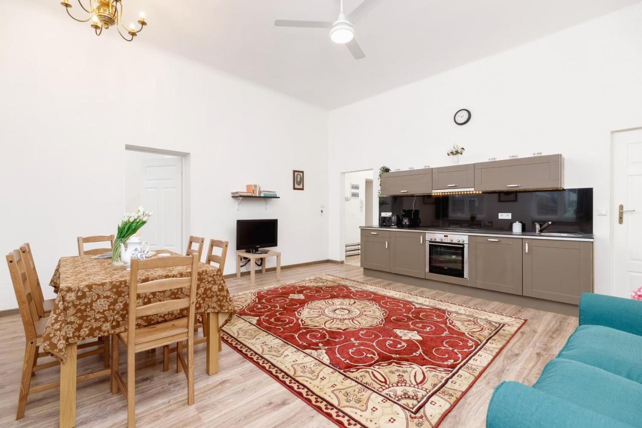 Apartment Pijarska Krakow By Noclegi Renters Екстер'єр фото