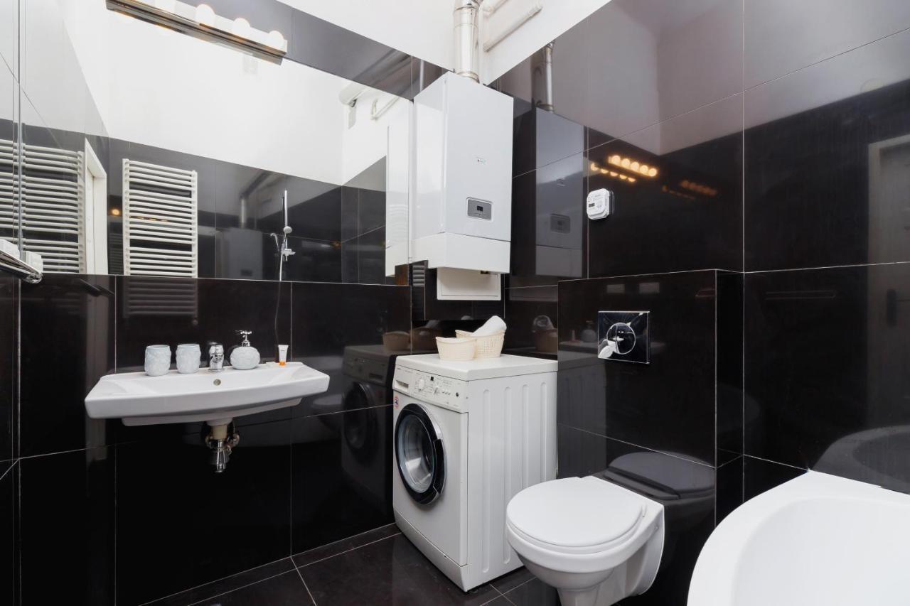 Apartment Pijarska Krakow By Noclegi Renters Екстер'єр фото